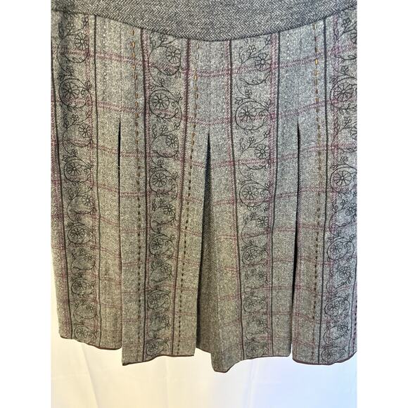 Ann Taylor Loft Wool Blend Grey‎ Pleated Beaded Embroidered Midi Skirt Size 4 - Picture 3 of 13